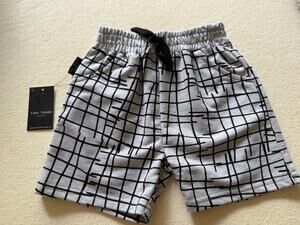 Tiny Tribe Shorts- size 6/9 months